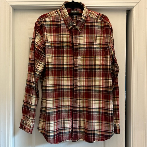 Eddie Bauer Classic Fit Flannel - Picture 1 of 3
